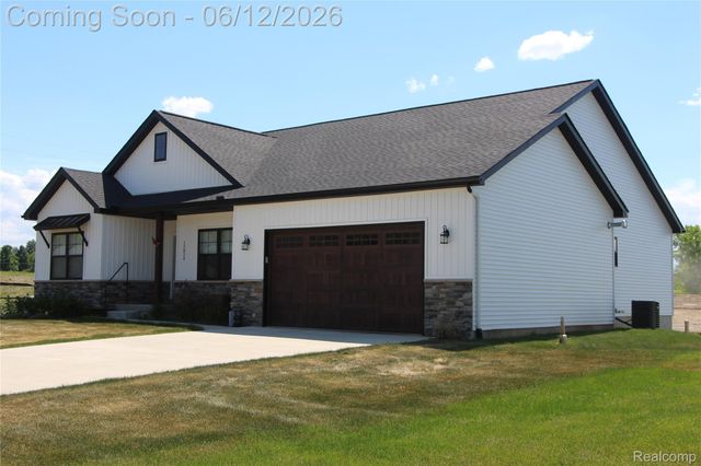 12824 Ivy Lane, Fenton Charter Township, MI 48451