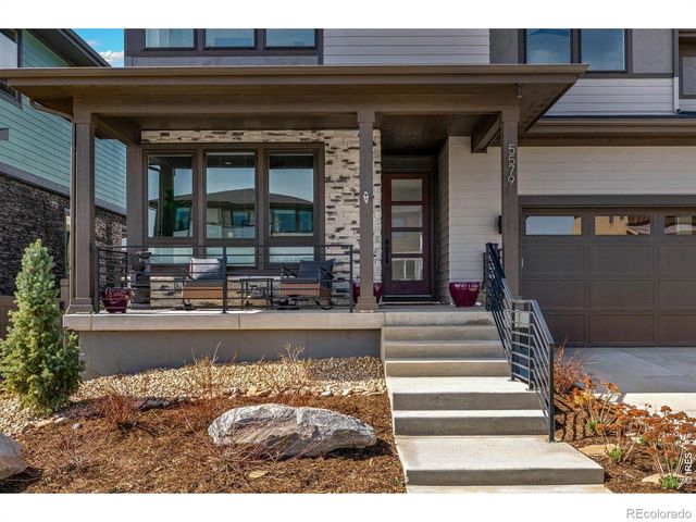 5579 Moosehead Circle, Longmont, CO 80503