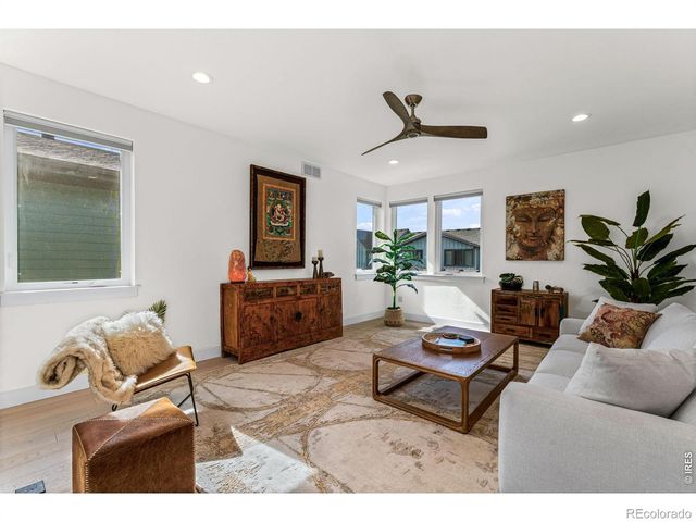 5579 Moosehead Circle, Longmont, CO 80503