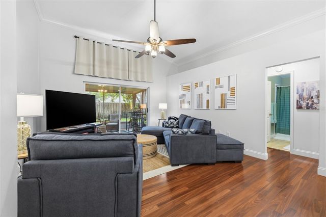 12329 GLENFIELD AVENUE, Tampa, FL 33626