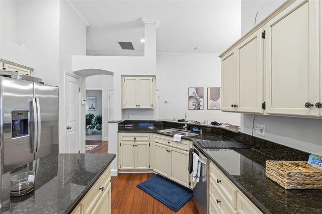 12329 GLENFIELD AVENUE, Tampa, FL 33626