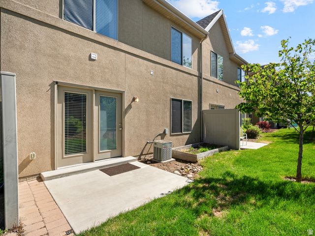 974 E 6795 S, Midvale, UT 84047