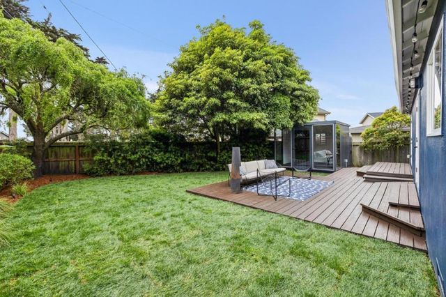 499 Sonora Avenue, El Granada, CA 94019