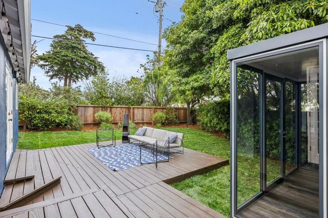 499 Sonora Avenue, El Granada, CA 94019