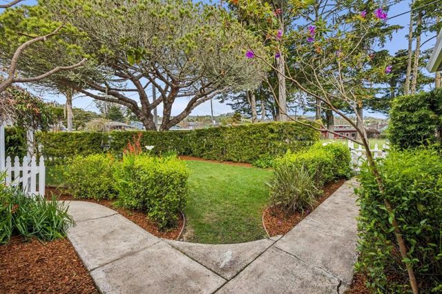 499 Sonora Avenue, El Granada, CA 94019