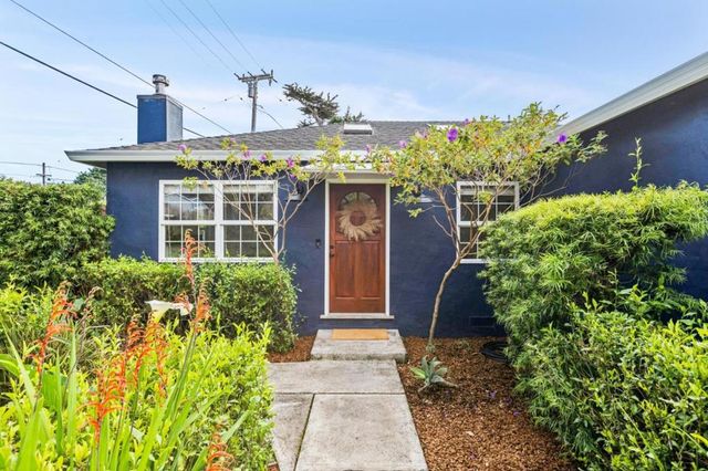 499 Sonora Avenue, El Granada, CA 94019