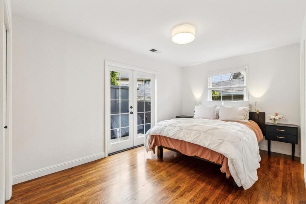 Image 19 of property listing at 499 Sonora Avenue, El Granada, CA 94019