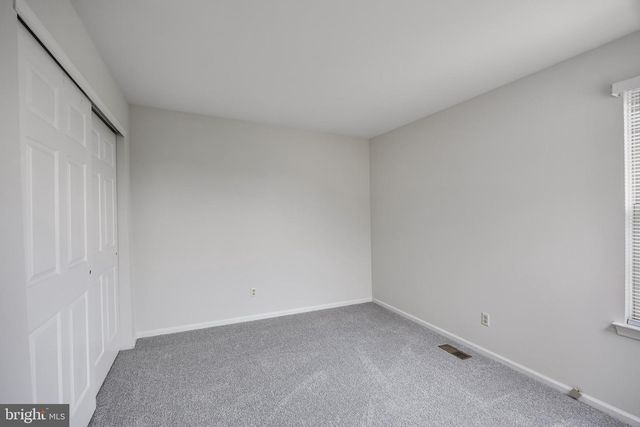 8 WOODRUSH CT, Delran, NJ 08075