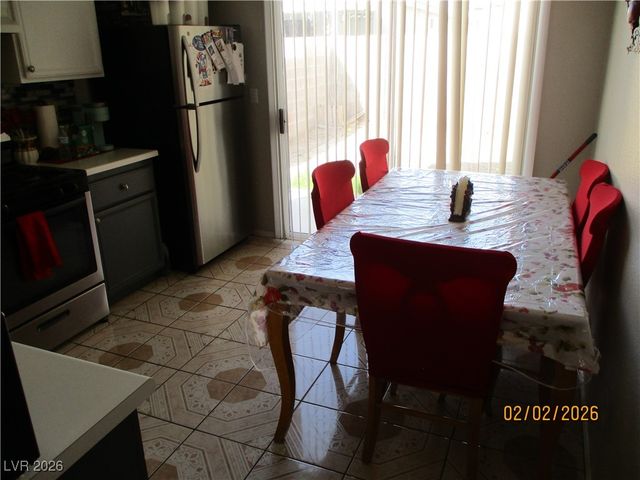 5946 Autumn Harvest Avenue, Las Vegas, NV 89142