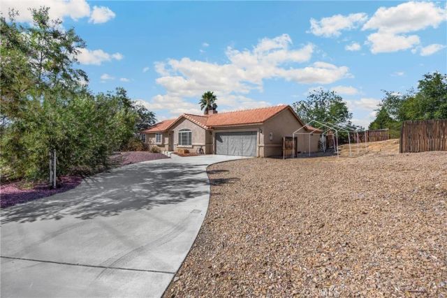 13554 2nd Ave, Victorville, CA 92395