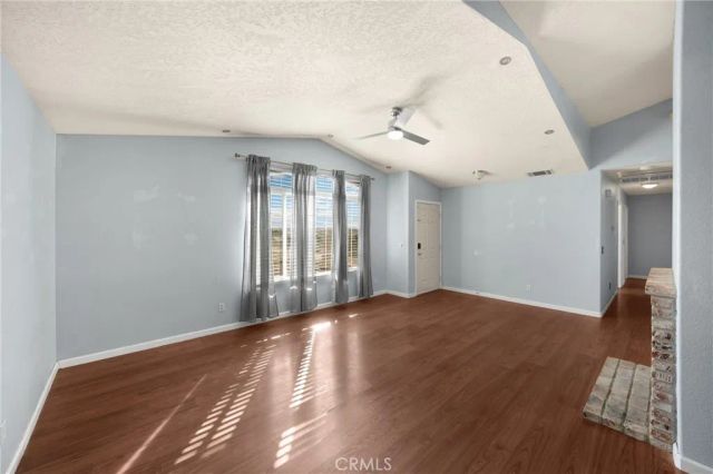 13554 2nd Ave, Victorville, CA 92395