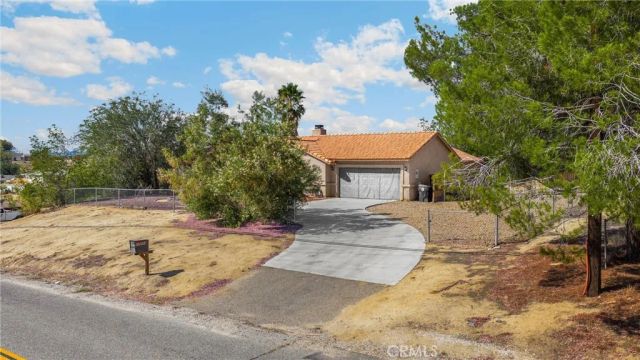 13554 2nd Ave, Victorville, CA 92395