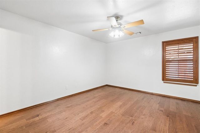 10705 Fairway Avenue, Oklahoma City, OK 73170