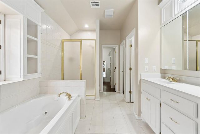 10705 Fairway Avenue, Oklahoma City, OK 73170