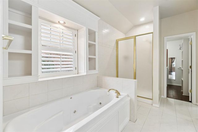 10705 Fairway Avenue, Oklahoma City, OK 73170