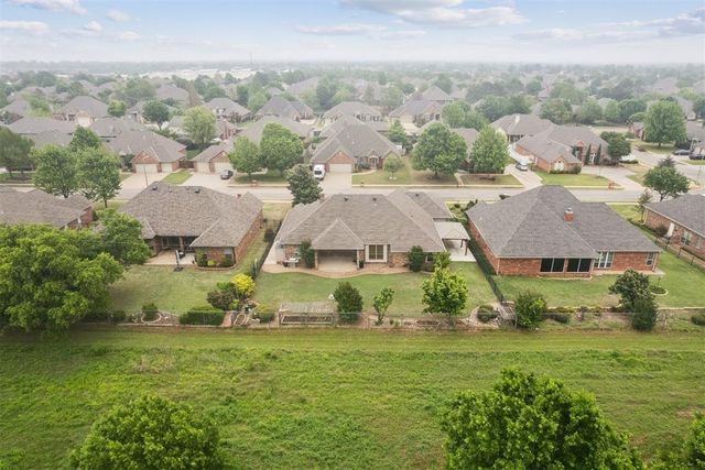 10705 Fairway Avenue, Oklahoma City, OK 73170