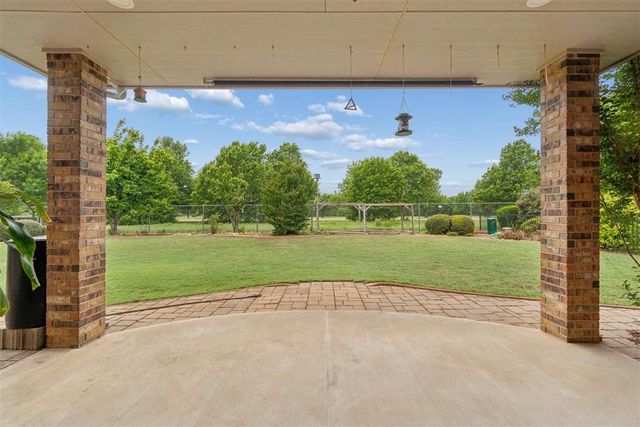 10705 Fairway Avenue, Oklahoma City, OK 73170