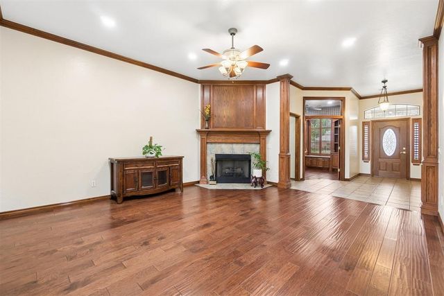 10705 Fairway Avenue, Oklahoma City, OK 73170