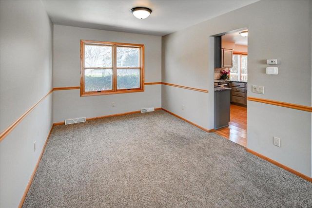 305 N High Point Road, Madison, WI 53717