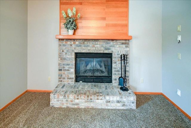 305 N High Point Road, Madison, WI 53717