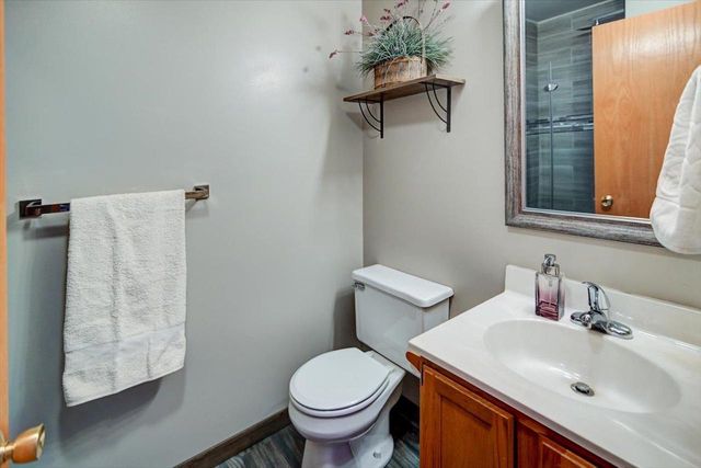 305 N High Point Road, Madison, WI 53717