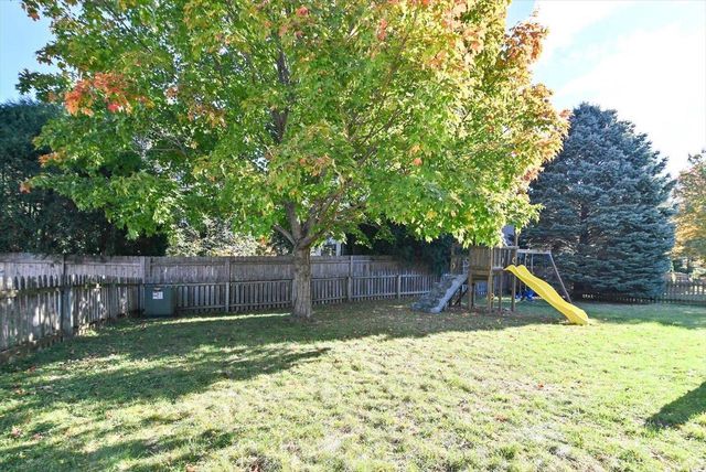 305 N High Point Road, Madison, WI 53717