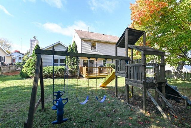 305 N High Point Road, Madison, WI 53717