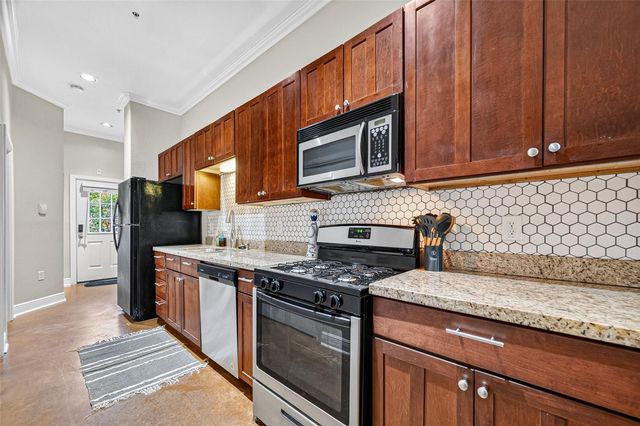 1602 Elgin Street 6, Houston, TX 77004