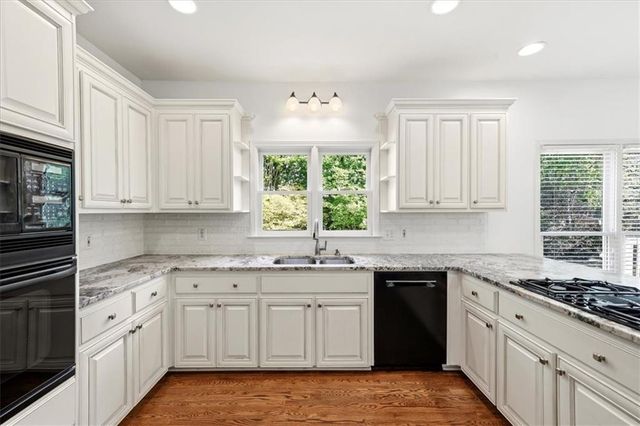 520 Waterside Court, Canton, GA 30114