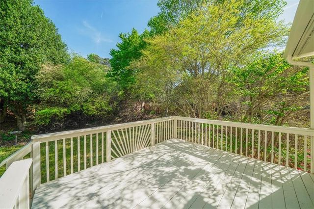 520 Waterside Court, Canton, GA 30114