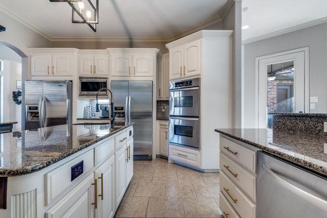 8533 Waterfront Court, Fort Worth, TX 76179