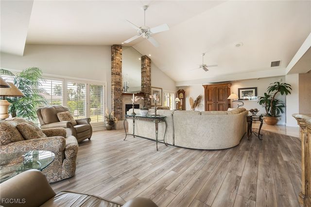 16031 Forest Oaks DR, Fort Myers, FL 33908