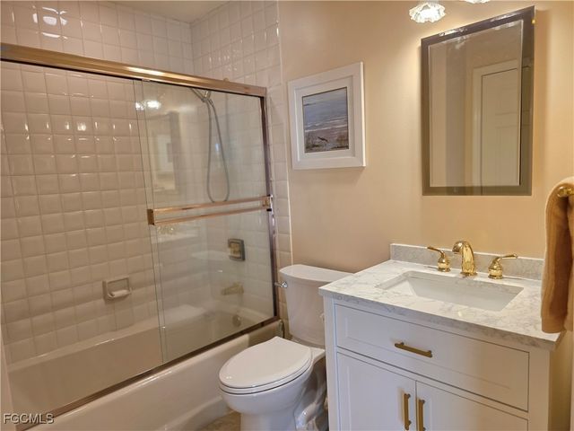 16031 Forest Oaks DR, Fort Myers, FL 33908