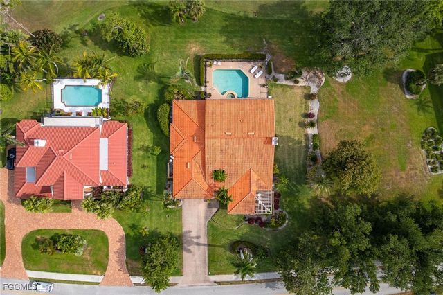 16031 Forest Oaks DR, Fort Myers, FL 33908