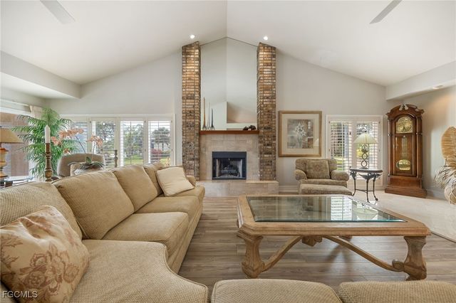 16031 Forest Oaks DR, Fort Myers, FL 33908