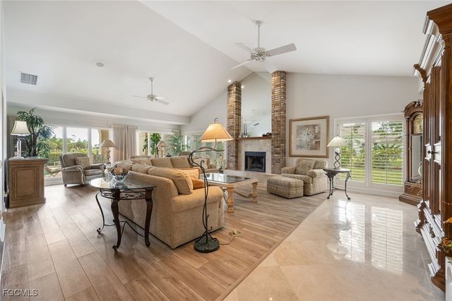 16031 Forest Oaks DR, Fort Myers, FL 33908