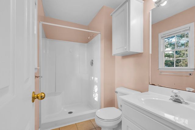 350 W Pointe Drive, Spartanburg, SC 29301