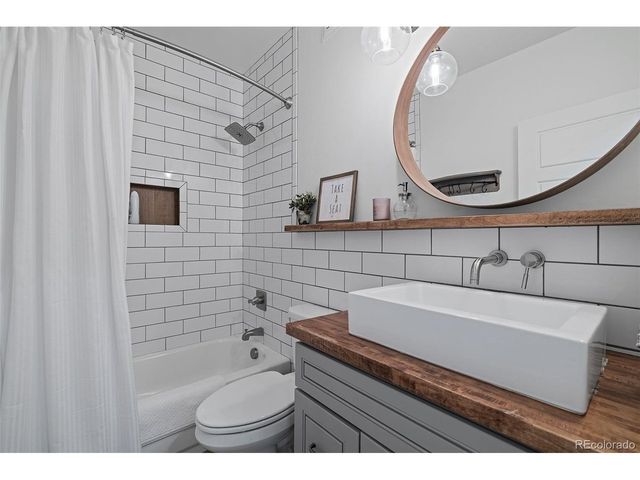 3977 Hourglass Ave, Castle Rock, CO 80109