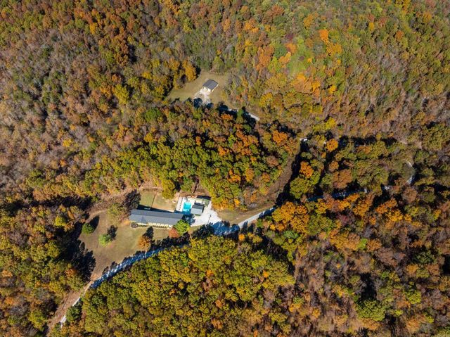 151 Rich Hollow, Batesville, AR 72501