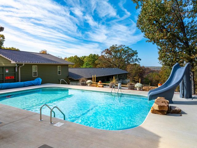 151 Rich Hollow, Batesville, AR 72501