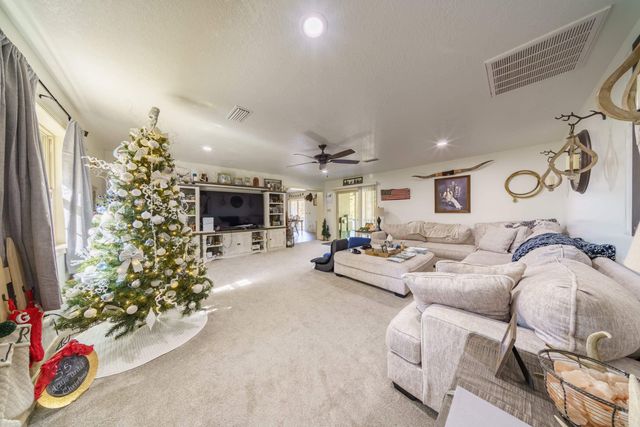 151 Rich Hollow, Batesville, AR 72501