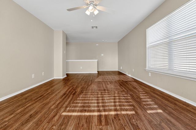 13205 Vizquel LOOP, Del Valle, TX 78617