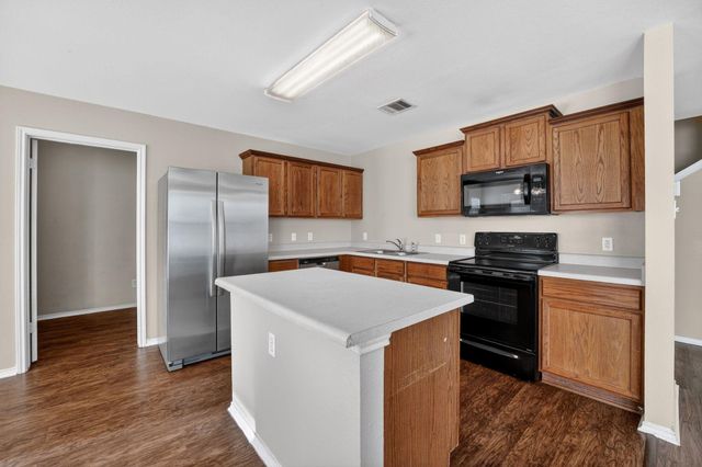 13205 Vizquel LOOP, Del Valle, TX 78617