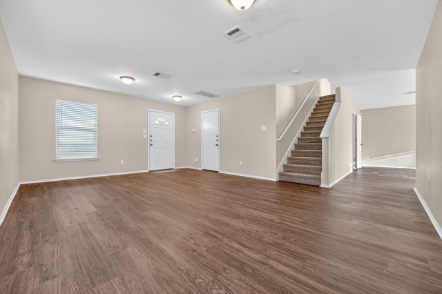 13205 Vizquel LOOP, Del Valle, TX 78617