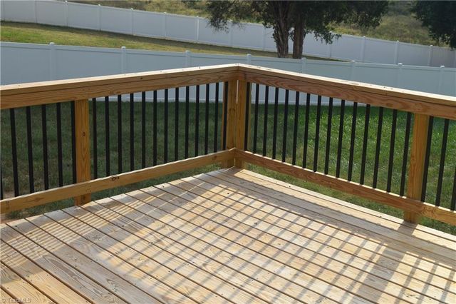 8105 Simon Drive, Stokesdale, NC 27357