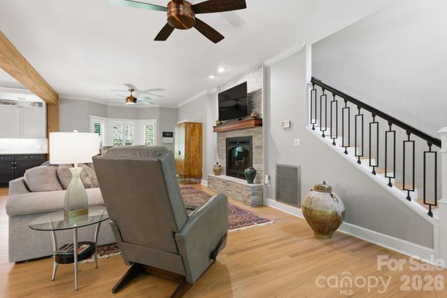 438 Serenity Mountain Road, Waynesville, NC 28786