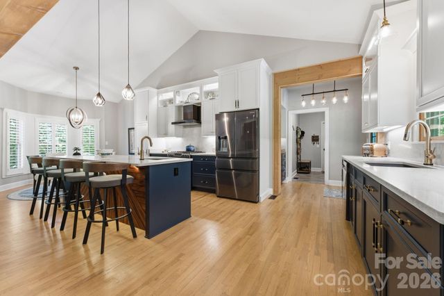 438 Serenity Mountain Road, Waynesville, NC 28786
