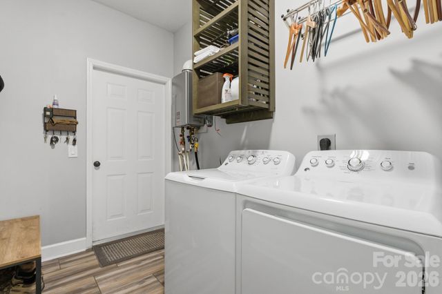 438 Serenity Mountain Road, Waynesville, NC 28786