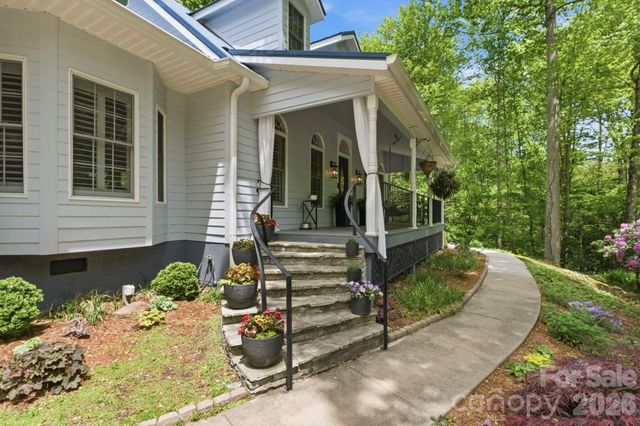 438 Serenity Mountain Road, Waynesville, NC 28786