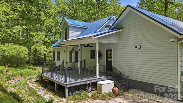 438 Serenity Mountain Road, Waynesville, NC 28786